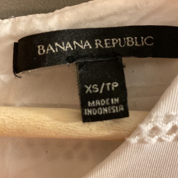 Banana Republic Long Sleeve Peplum Lace Eyelet Blouse in Ivory White - Picture 7 of 9